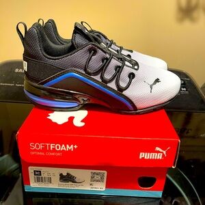 Brand new kids Puma shoes size 3c